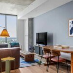 Modern Rainey St Oasis – Pool & Stunning Views